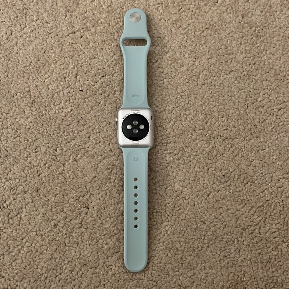 Apple Watch With Blue silicone strap - Picture 3 of 5